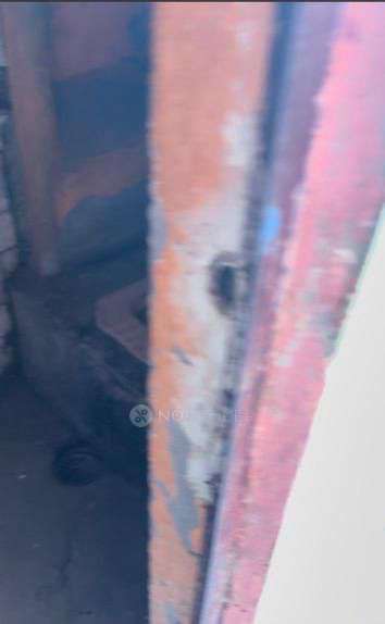 2 BHK Flat For Sale  In Sarai Rohilla