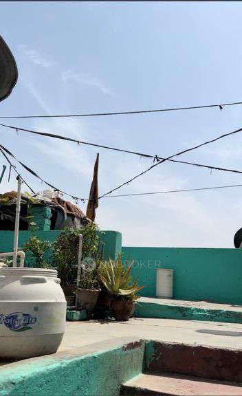 2 BHK Flat For Sale  In Sarai Rohilla