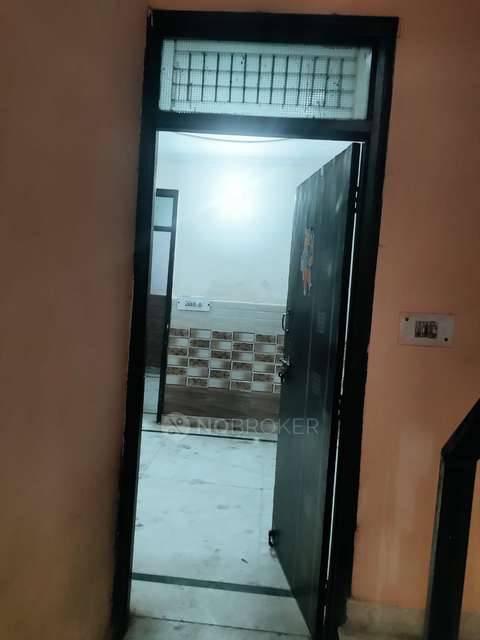 1 BHK Flat For Sale  In Uttamnagar