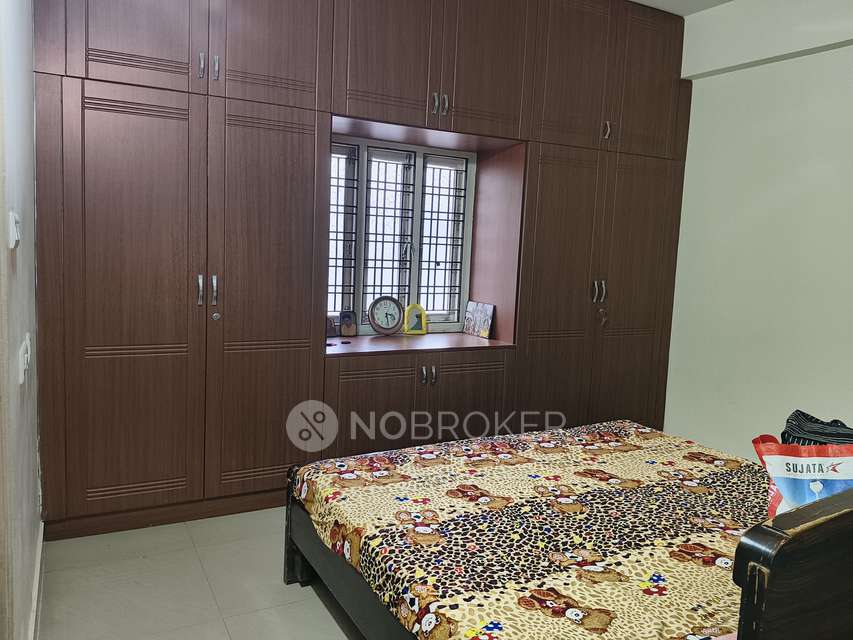 3 BHK Flat In Yashoravi Aparments Miyapur For Sale  In Zenas International School Rd