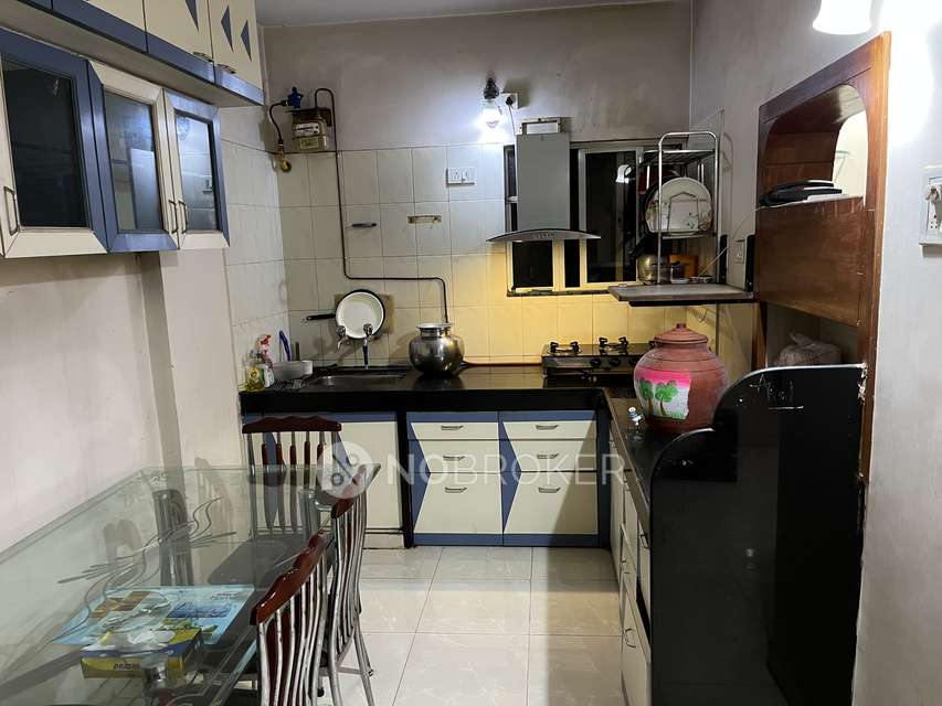 2 BHK Flat In Dwarkadheesh Residency, Pimple Saudagar for Rent  In Pimple Saudagar