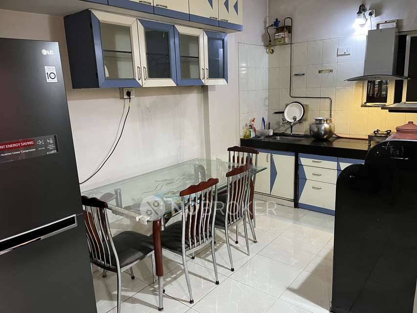 2 BHK Flat In Dwarkadheesh Residency, Pimple Saudagar for Rent  In Pimple Saudagar