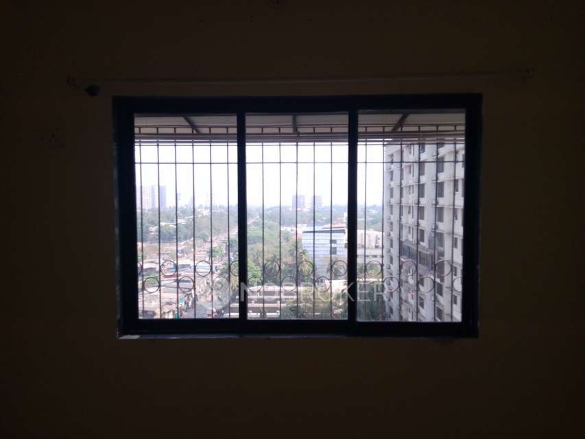 2 BHK Flat In Galaxy Apartments For Sale  In Kurla East
