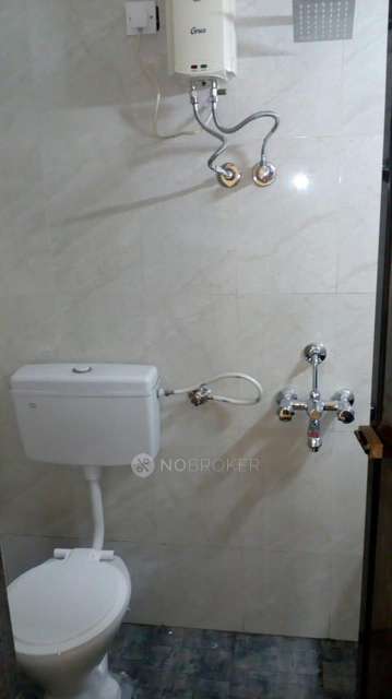 2 BHK Flat In Galaxy Apartments For Sale  In Kurla East