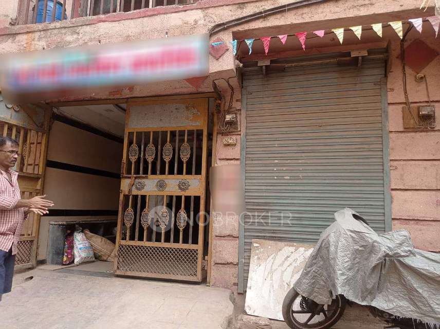 Shop in Thane, Mumbai for sale 
