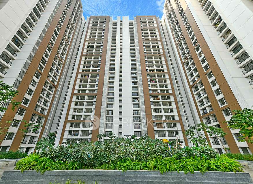 2 BHK Flat In Runwal Gardens Bldg No 9 For Sale  In Dombivali East