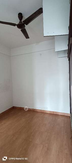 2 BHK Flat In Celebrity Square For Sale  In Thyvakanahally