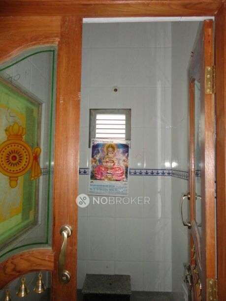 4+ BHK Flat In Standalone Building  For Sale  In Banashankari