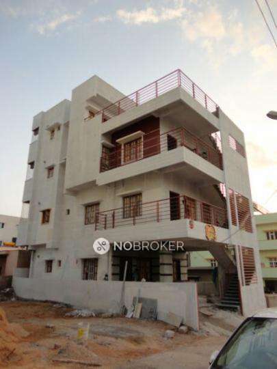 4+ BHK Flat In Standalone Building  For Sale  In Banashankari
