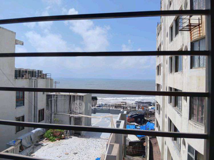 3 BHK Flat In Gangotri Building For Sale  In Malabar Hill