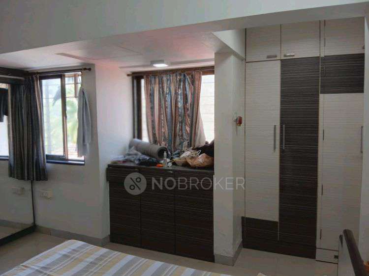 3 BHK Flat In Gangotri Building For Sale  In Malabar Hill