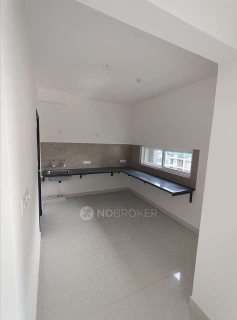 3 BHK Flat In Nsl East County For Sale  In Uppal