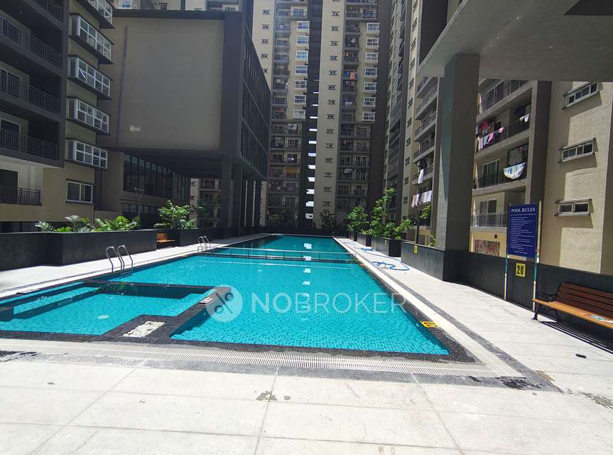 3 BHK Flat In Nsl East County For Sale  In Uppal