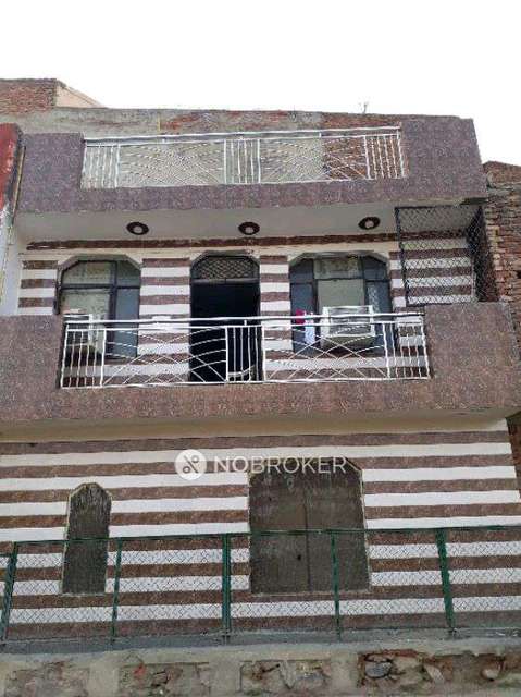 3 BHK Flat In Manak Vihar For Sale  In Anand Vihar