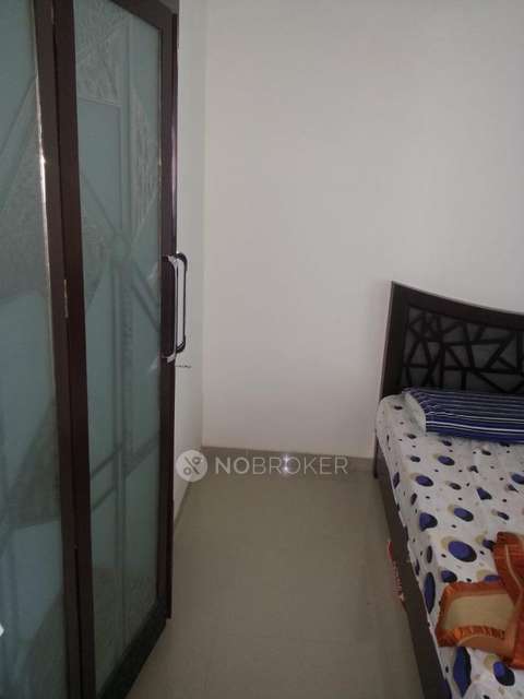 2 BHK Flat In Sandstone Chs For Sale  In Mira Road East ,