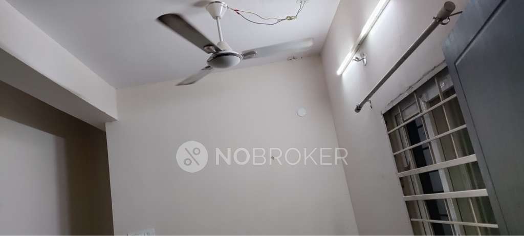 1 RK House for Rent  In F874 P28, Huda Layout, Nallagandla, Gopanpalle, Telangana 500019, India