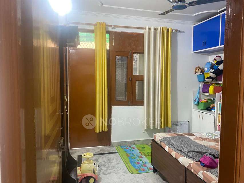 2 BHK Flat In Metro Green Apartments For Sale  In Mehrauli