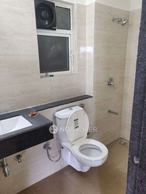 2 BHK Flat In Indiabulls Greens Aster Chsl For Sale  In Sawala Apta Road