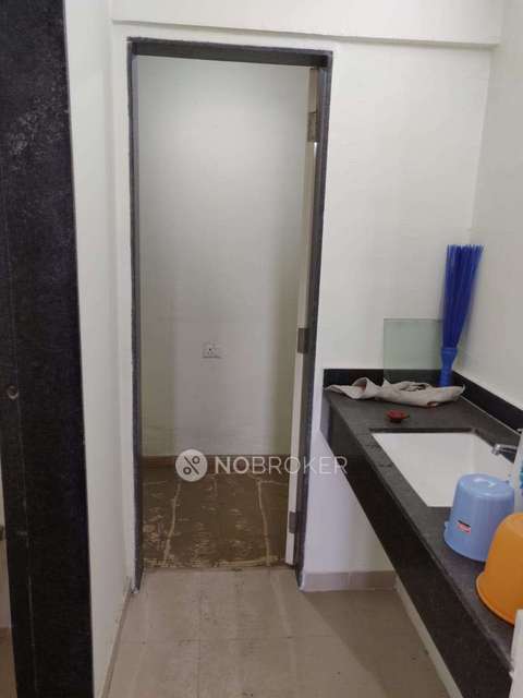 2 BHK Flat In Indiabulls Greens Aster Chsl For Sale  In Sawala Apta Road