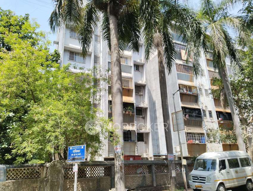 2 BHK Flat In Radhika Co Op Hsg Society For Sale  In Dattawadi