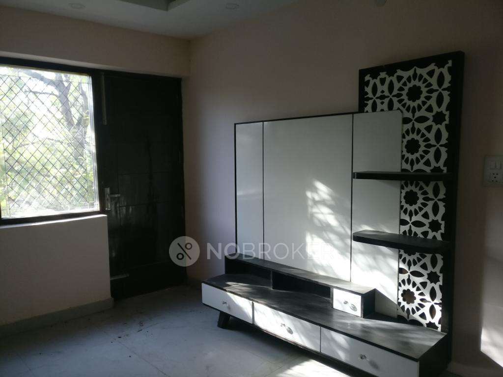 standalone building Punjabi Bagh Rent WITHOUT BROKERAGE Unfurnished 3