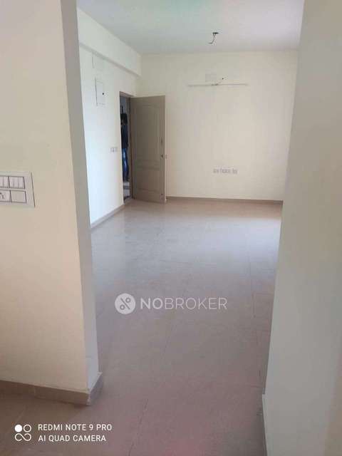 3 BHK Flat In Neelkamal Apartments For Sale  In Kazhipattur