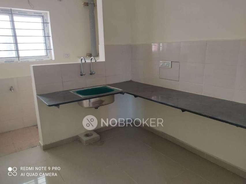 3 BHK Flat In Neelkamal Apartments For Sale  In Kazhipattur