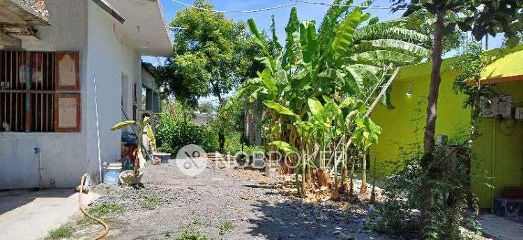 4+ BHK Flat For Sale  In Vandalur