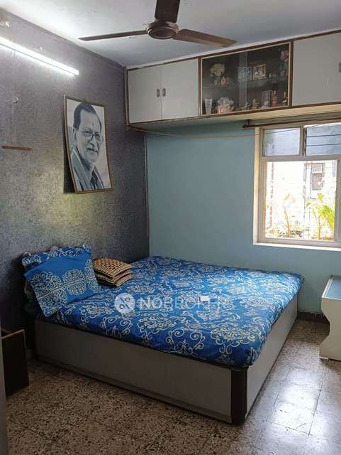 2 BHK Flat In Bombay Taximens Cooperative Housing Society Limited For Sale  In Kurla