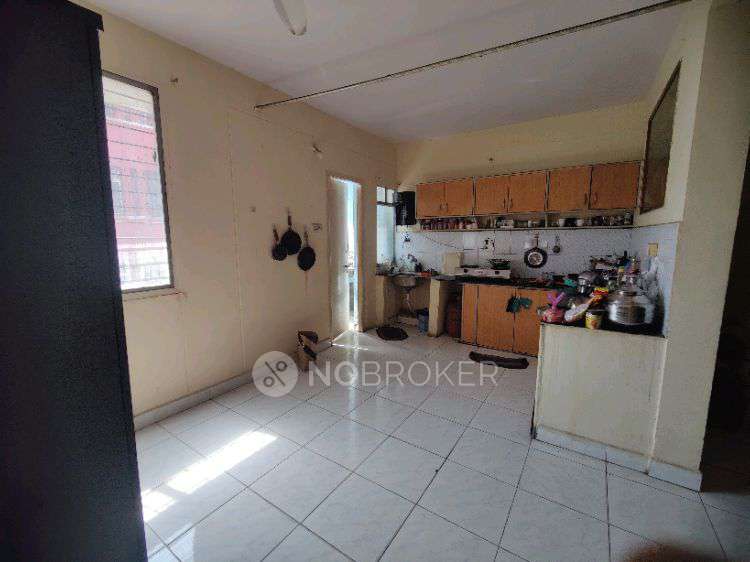 Single Room for Female In 2 BHK  In Ittina Akya In Marathahalli