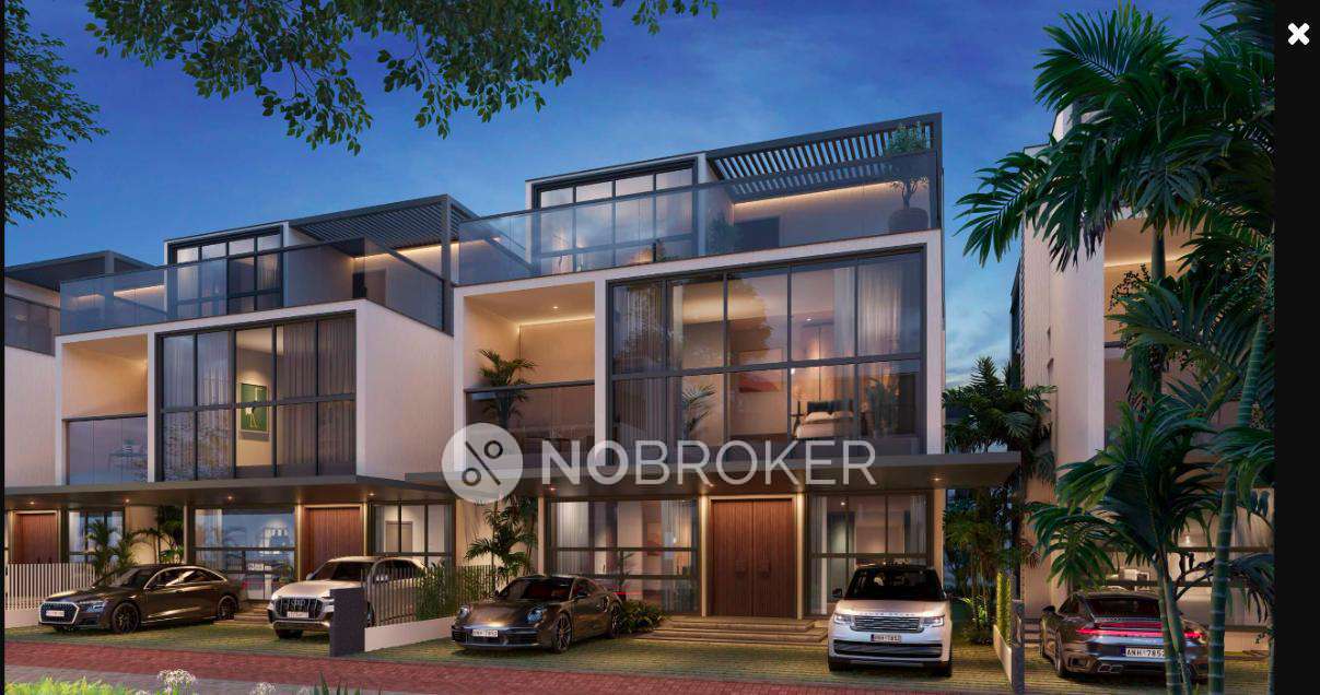 4 BHK Flat In Central Park Bignonia Towers  For Sale  In Sector 32