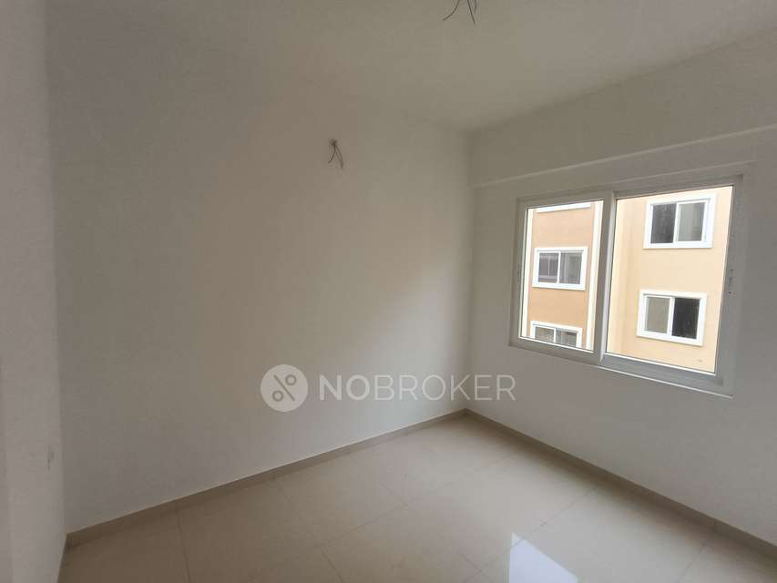 2 BHK Flat In Revolution One For Sale  In Padur