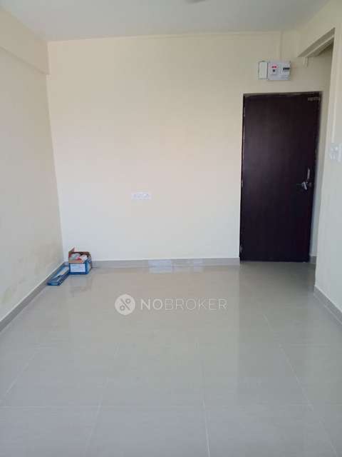 1 BHK Flat In 99a Swapna Shilpa  For Sale  In Mangalwar Peth, Kasba Peth