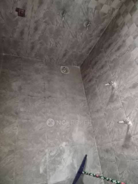 1 BHK Flat In 99a Swapna Shilpa  For Sale  In Mangalwar Peth, Kasba Peth