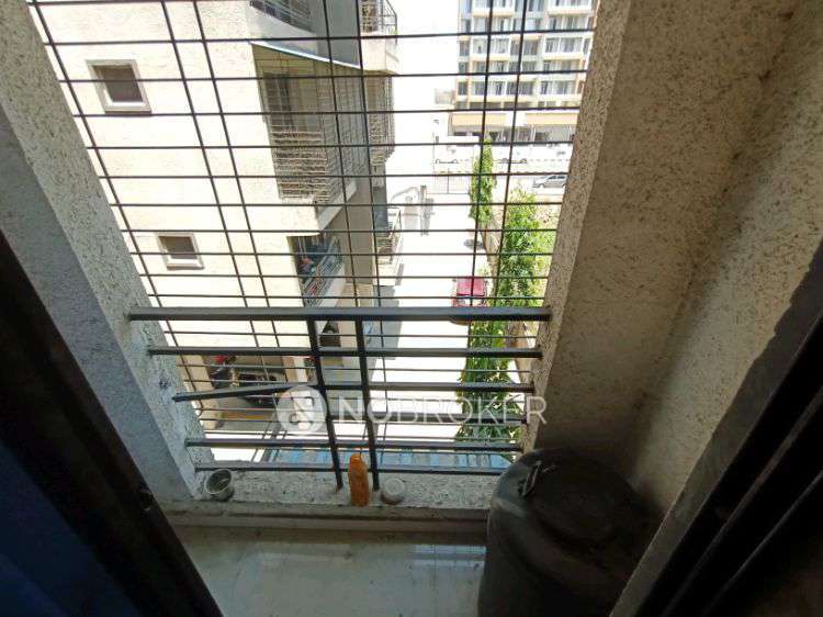 1 BHK Flat In Avneesh Chs For Sale  In Ulwe