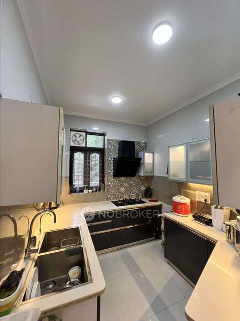 4+ BHK House For Sale  In Dayal Bagh Colony
