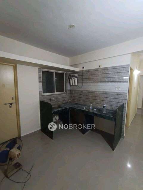 2 BHK Flat In Thorat Hieghts Bhekrai Nagar for Rent In Hadapsar