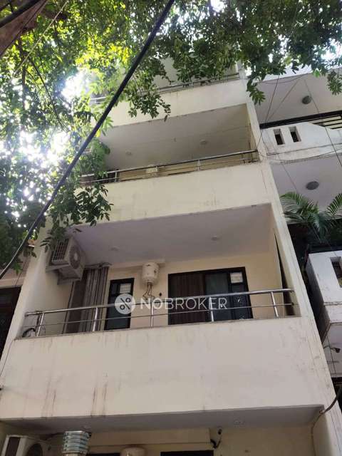3 BHK Flat In Sushant Lok Phase I For Sale  In Sector 43