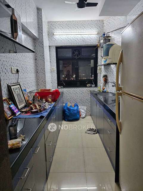 2 BHK Flat In Lok Everest Housing Society For Sale  In Mulund West