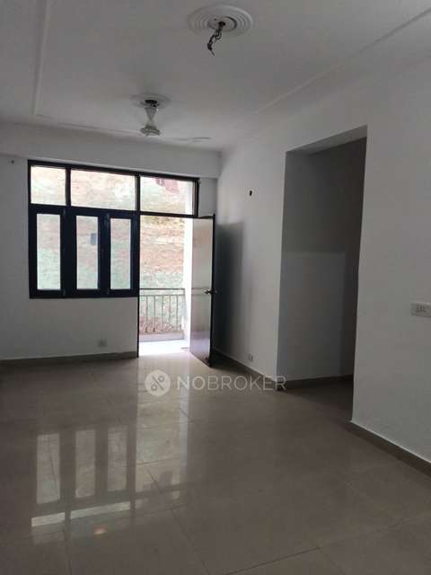 2 BHK Flat In Sir Syed Apartment For Sale  In Sector 110