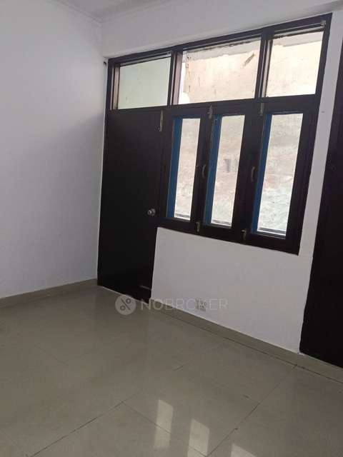 2 BHK Flat In Sir Syed Apartment For Sale  In Sector 110