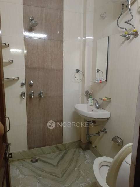 3 BHK Flat For Sale  In Vikaspuri