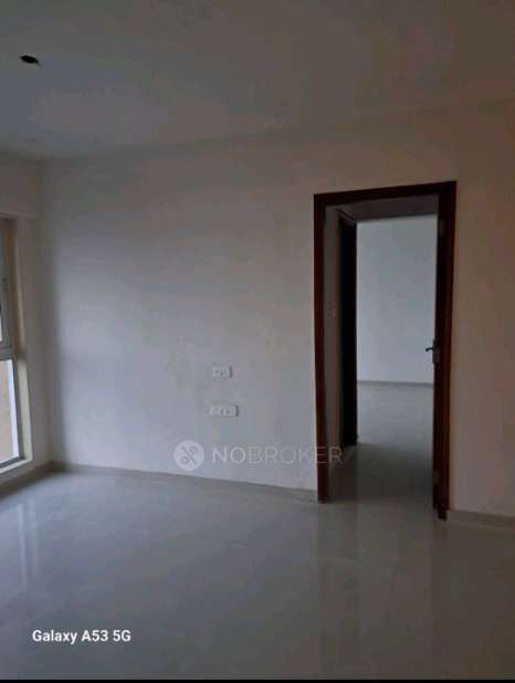 3 BHK Flat In Vkg Park Estate For Sale  In Vile Parle East,