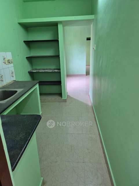 2 BHK Flat In Selvaraj Apartment For Sale  In Nanmangalam