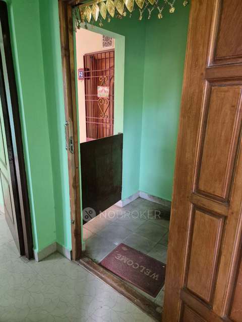 2 BHK Flat In Selvaraj Apartment For Sale  In Nanmangalam