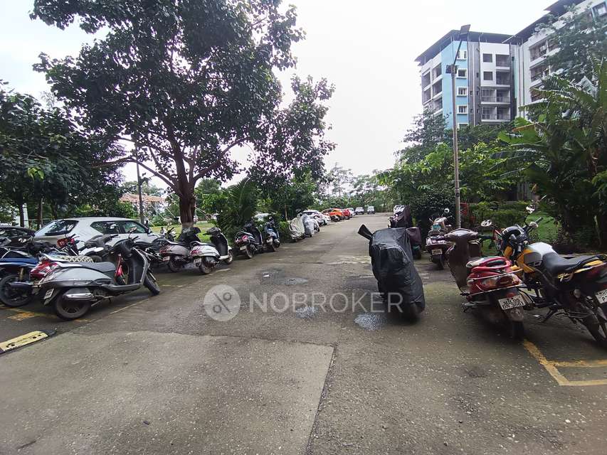 2 BHK Flat In Balaji Garden For Sale  In Balaji Garden