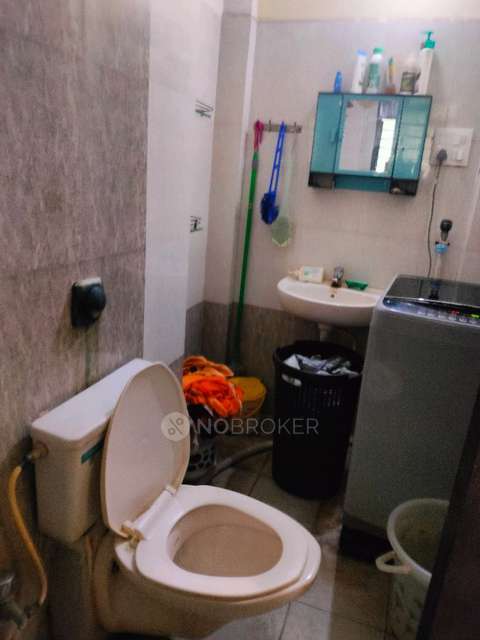 3 BHK Flat In Dattani Shelter For Sale  In Goregaon West