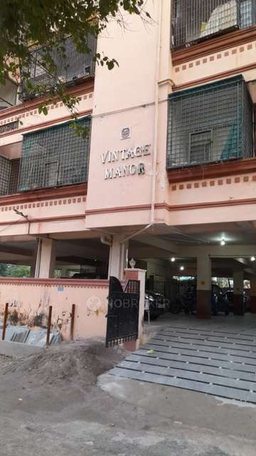 3 BHK Flat In Vintage Manor For Sale  In Karkhana