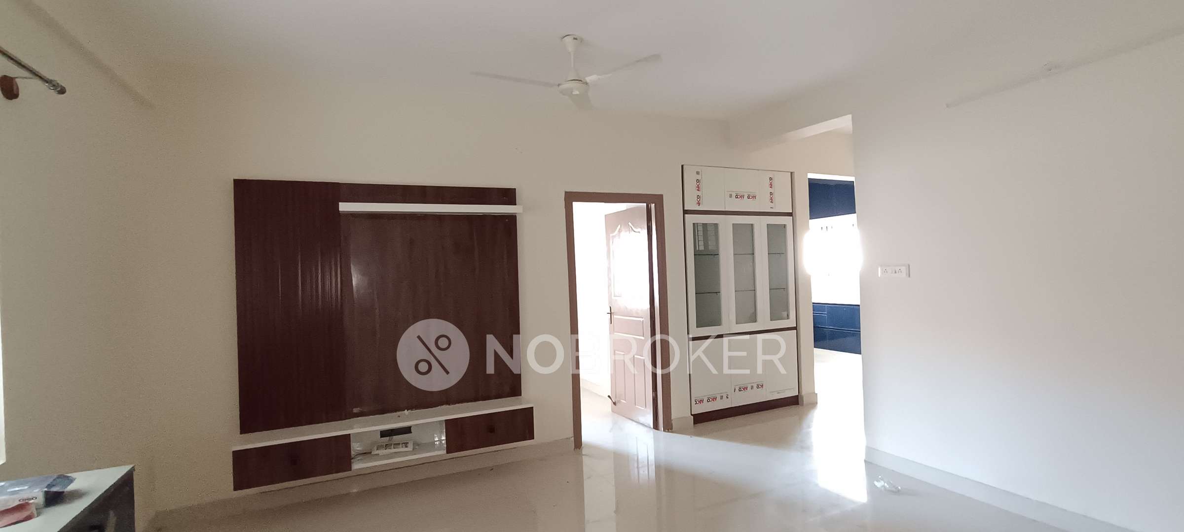 Almond acres Electronic City Rent WITHOUT BROKERAGE Semifurnished 2