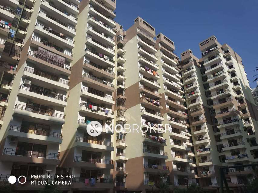 2 BHK Flat In Vasu Fortune Residency Phase I For Sale  In Raj Nagar Extension